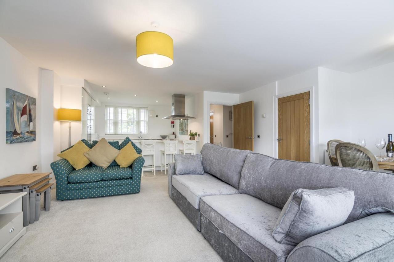 Milford Street - 5 Bedroom Luxurious Holiday Home - סאונדרספוט מראה חיצוני תמונה