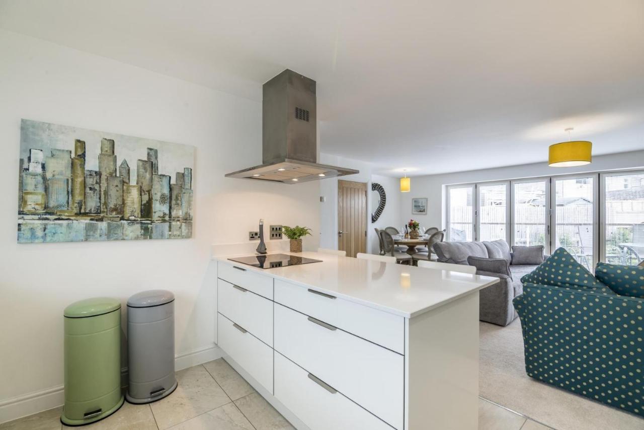Milford Street - 5 Bedroom Luxurious Holiday Home - סאונדרספוט מראה חיצוני תמונה