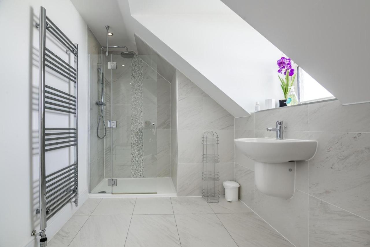 Milford Street - 5 Bedroom Luxurious Holiday Home - סאונדרספוט מראה חיצוני תמונה